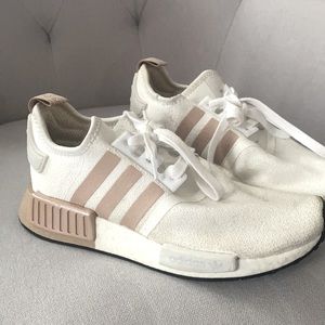 Adidas women’s 7